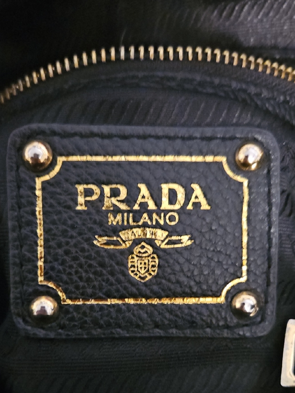 Prada Vitello Daino Extra Large Pebbled Leather Tote Bag - Picture 10 of 14